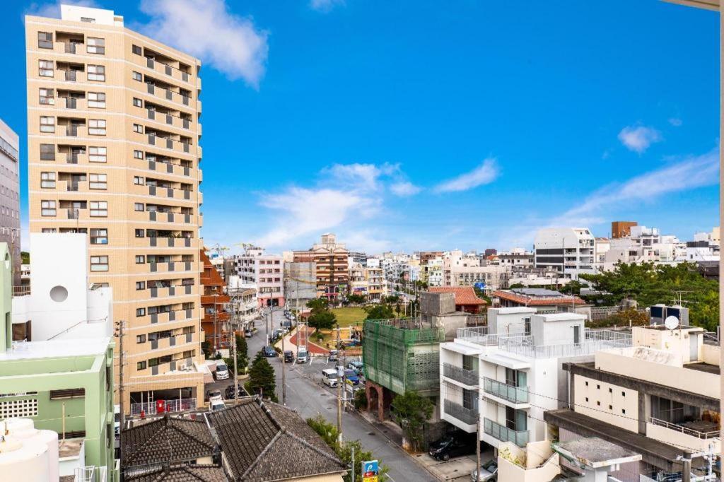 Mr.Kinjo Link In Kume Naha Hotell Eksteriør bilde